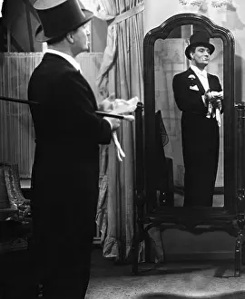 Thimig: Hermann Thimig in Viktor and Viktoria, 1933