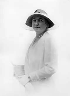 Hermine: Hermine Reuss - Elder Line, 1930s