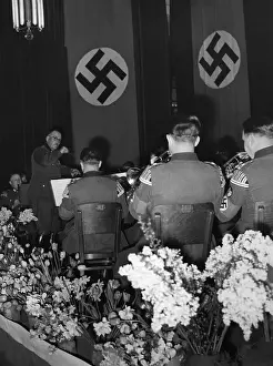Zeit: Herms Niel