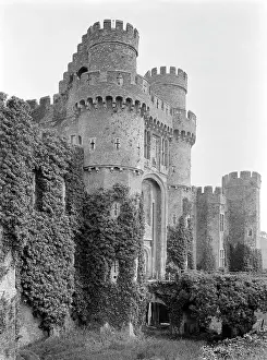 1445: Herstmonceux Castle
