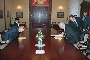 Negotiations: Herve de Charette on visit to Russia, 1996