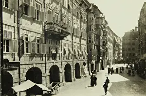Arcades: Herzog-Friedrich-Strasse in Innsbruck