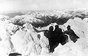 Approximately: The highest trenches or the war in the Tyrolean mountains, 1