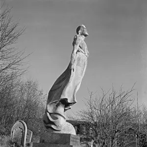 Ashurst: Highgate Cemetery