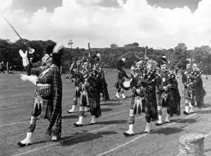 Tobermory: HIGHLAND BAGPIPE BAND