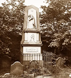 Greenock: Highland Mary's Grave, Greenock