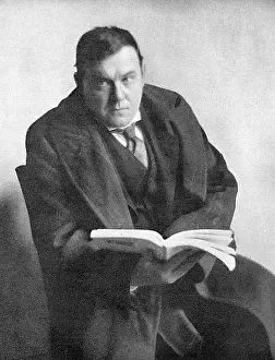 Hilaire: Hilaire Belloc