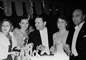 Veit: Hilde Koerber, Lyda Baarova, Veit Harlan, Heli Finkenzeller