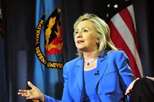 Bslo: Hillary Clinton, US Secretary of State, ?
