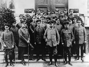 Ludendorff: Hindeburg and Ludendorff with General Staff
