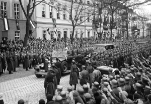 Troopers: Hindenburg on the Day of Potsdam, 1933