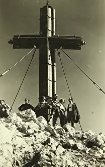 Hinterstoder: Hinterstoder. Great Priel summit with tourists