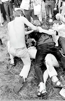 Woburn: Hippies having fun at Woburn Park