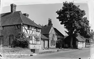 Midhurst: Historic Homes in Easebourne