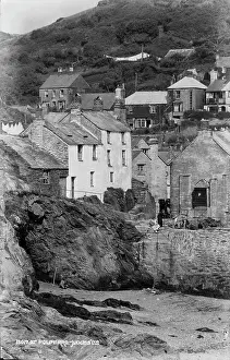 Laundry: Historic View of Polperro