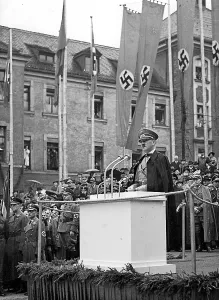 Joyously: Hitler at beginning of subway construction works, Munich