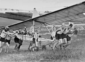 Opportunity: Hitler boys pull a glider, 1939