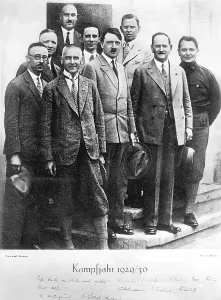 Closest: Hitler with close colleagues 1929/1930