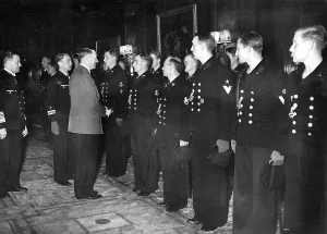 Scapa: Hitler with the crew of U-47 and Guenther Prien