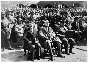 Offical: HITLER GOERING HINDENBUR