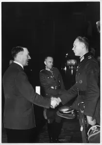 Stolz: HITLER/LIEUTENANT STOLZ