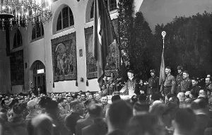Elser: Hitler in the Loewenbraeukeller 1940