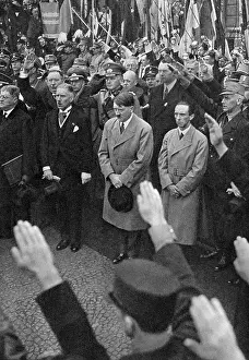 Feiertag: Hitler at May celebrations 1933