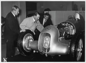 Werlin: HITLER/MERCEDES RACE CAR