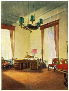 Braune: HITLER/MUNICH OFFICE/30