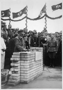 Newland: HITLER/NEWLAND HALL