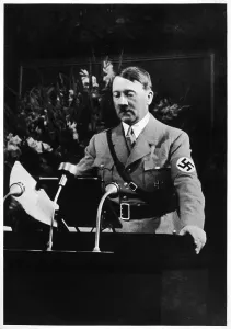 Parteitag: HITLER/PARTEITAG/1935