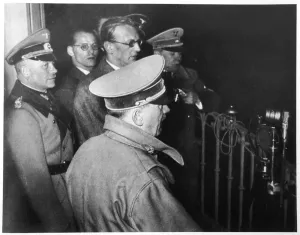 Seyss: HITLER & SEYSS-INQUART