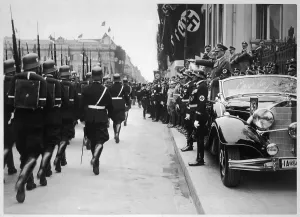 Schutz: HITLER/STORM TROOPERS
