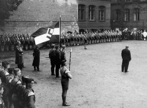 Graduation: HJ flag for the Oberrealschule Pankow, 1936