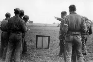 Distances: HJ members during a field exercise, 1943