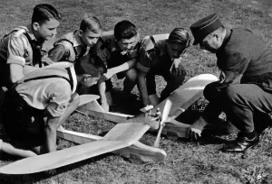 Reached: HJ members with model airplane, 1941