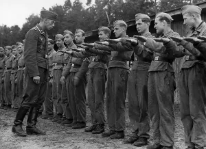 Cleanliness: HJ members at roll call, 1943