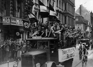Posts: HJ propaganda for Hitler's referendum on merging