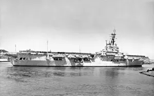 Hmas: HMAS Sydney R17