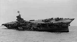 Ferrying: H.M.S. Ark Royal was hit by torpedoes from German