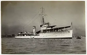 Destroyer: HMS Bruce, British destroyer, Kowloon harbour, Hong Kong