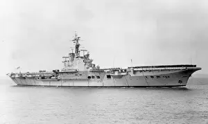 Bulwark: HMS Bulwark R08