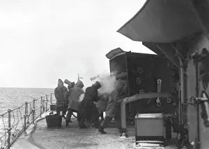 Overcoats: HMS Caradoc, British light cruiser, post-WW1