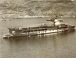 Courageous: HMS Courageous (50)