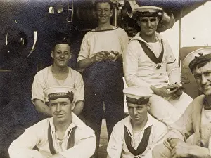 Curlew: HMS Curlew, British C-class cruiser, crew members