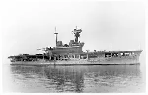 Cochrane: HMS Eagle 94