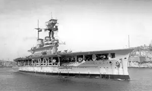 Cochrane: HMS Eagle 94