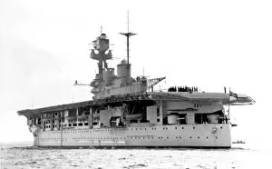 Cochrane: HMS Eagle 94