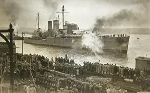 Devonport: HMS Exeter, British heavy cruiser, WW2