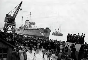 Spee: HMS Exeter in Plymouth, 1940